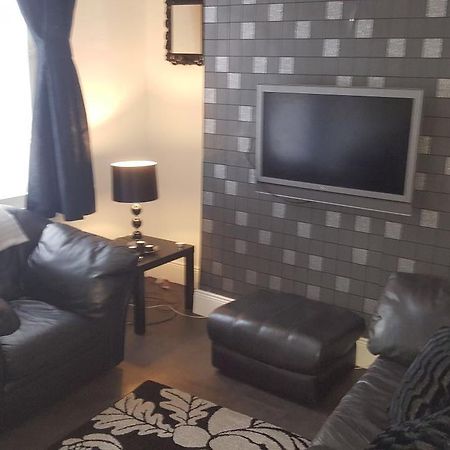 Michaels Place Belfast Exterior foto