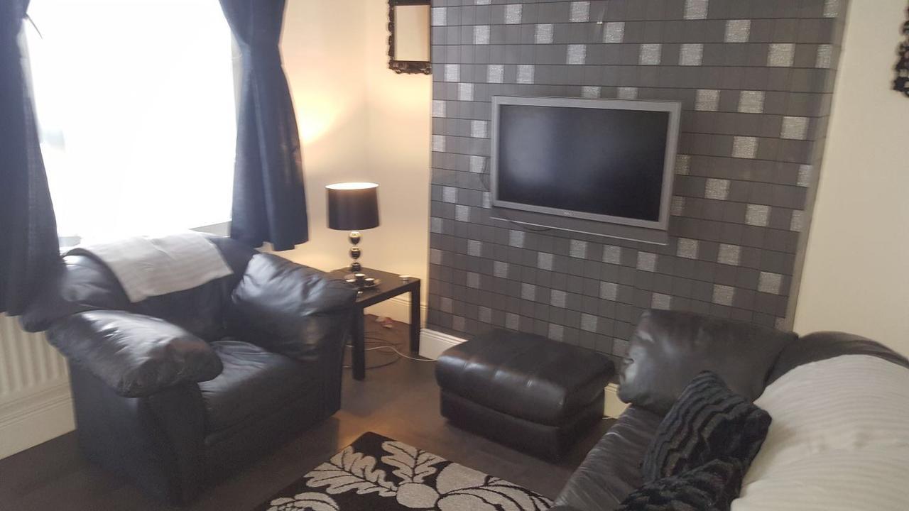 Michaels Place Belfast Exterior foto